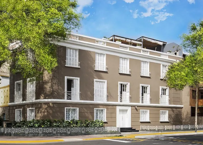 Manor House Lima